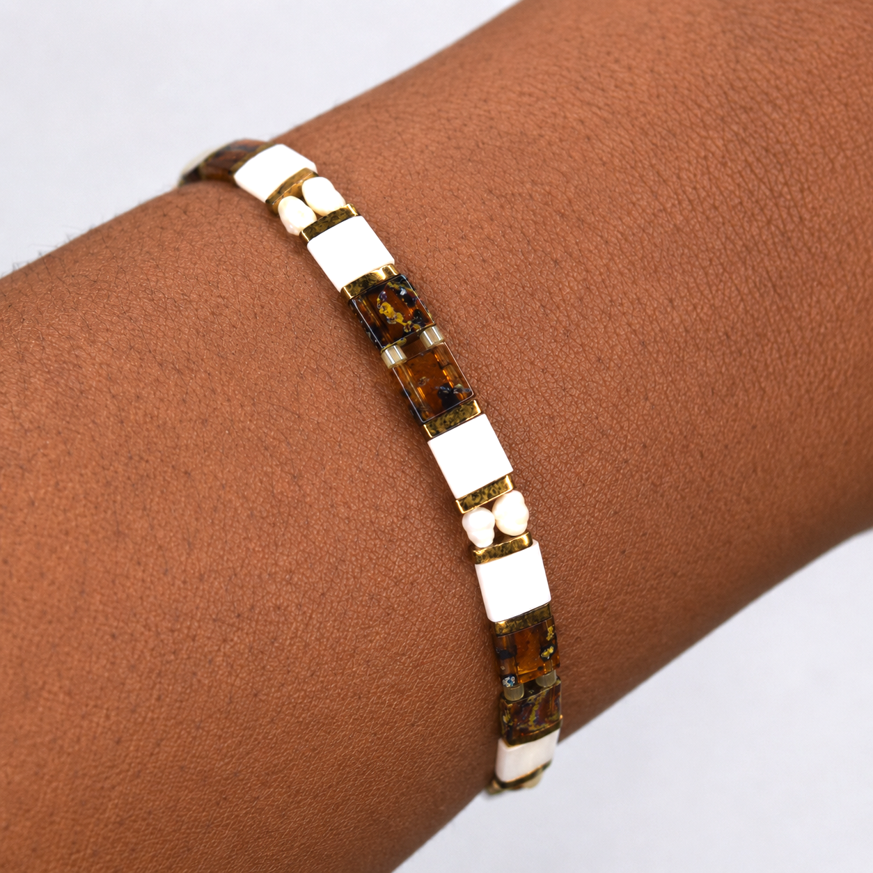 TI TREZO_FRESHWATER_AND_TILA_BEADS_DESIGN_15_BY_AYITI_CHERIE-B