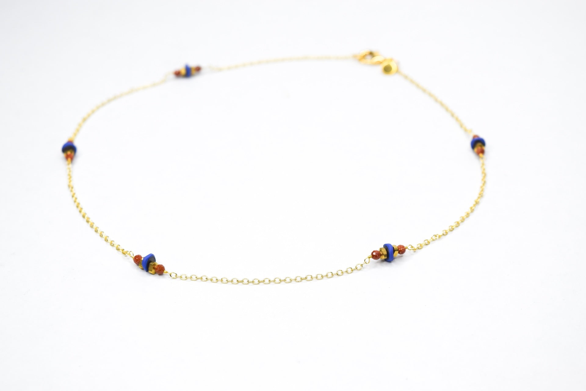 DOUSLINE_HEMATITE_GOLDSTONE_METALNECKLACEBYAYITICHERIE