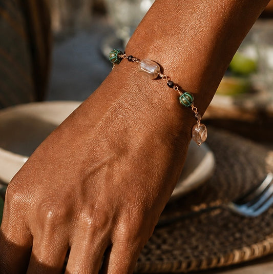JEANNETTEABALONE_METAL_BRACELETBYAYITICHERIE