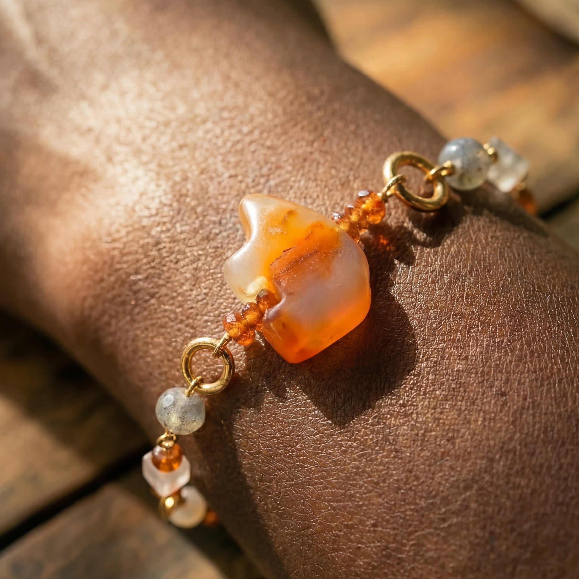 LOURIANA-AGATE_CARNELIANBRACELETBYAYITICHERIE-2
