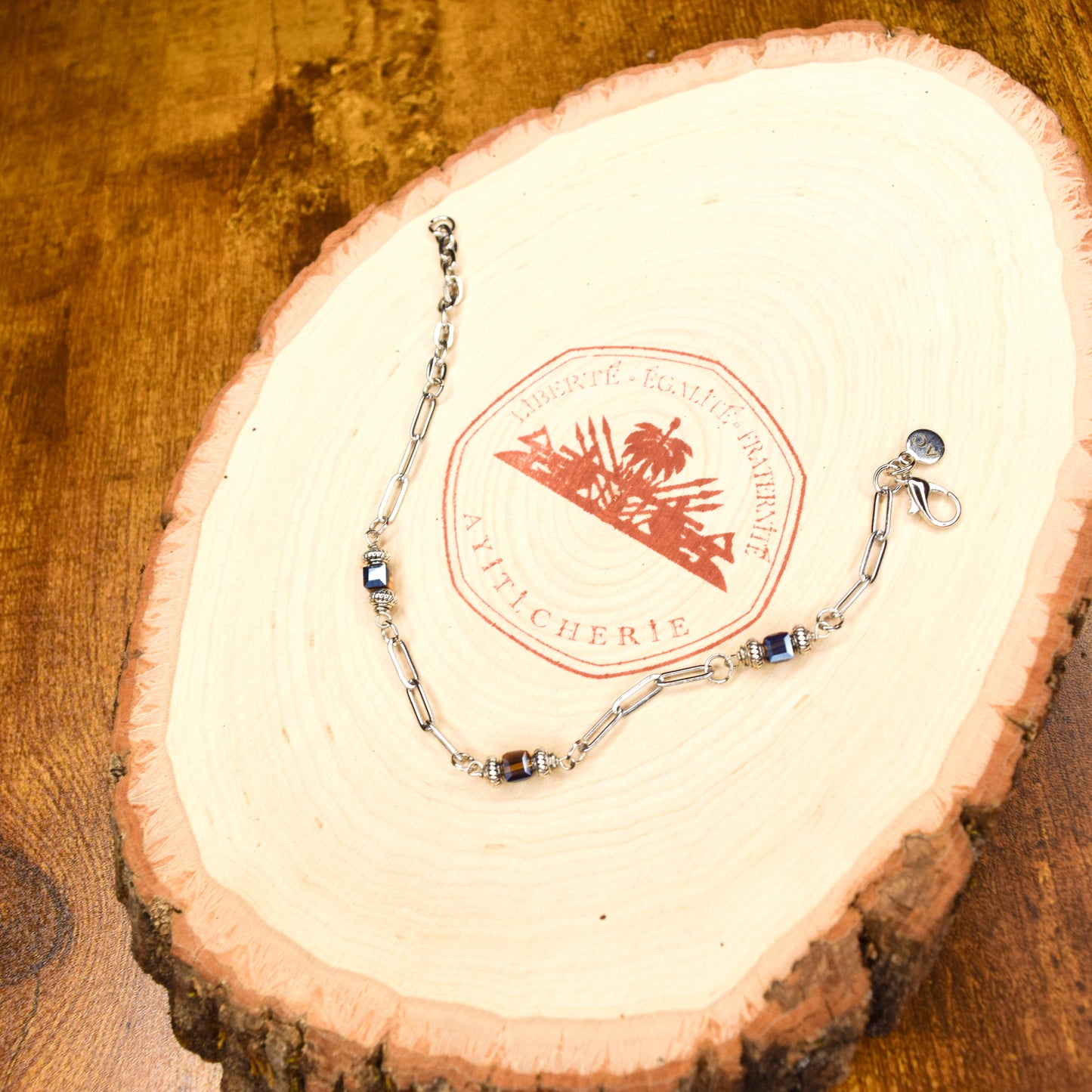 Handcrafted with paperclip chain featuring glass cube & bicone metal beads for elegant, refined style by Ayiti Chérie. Haitian-inspired, lifestyle brand