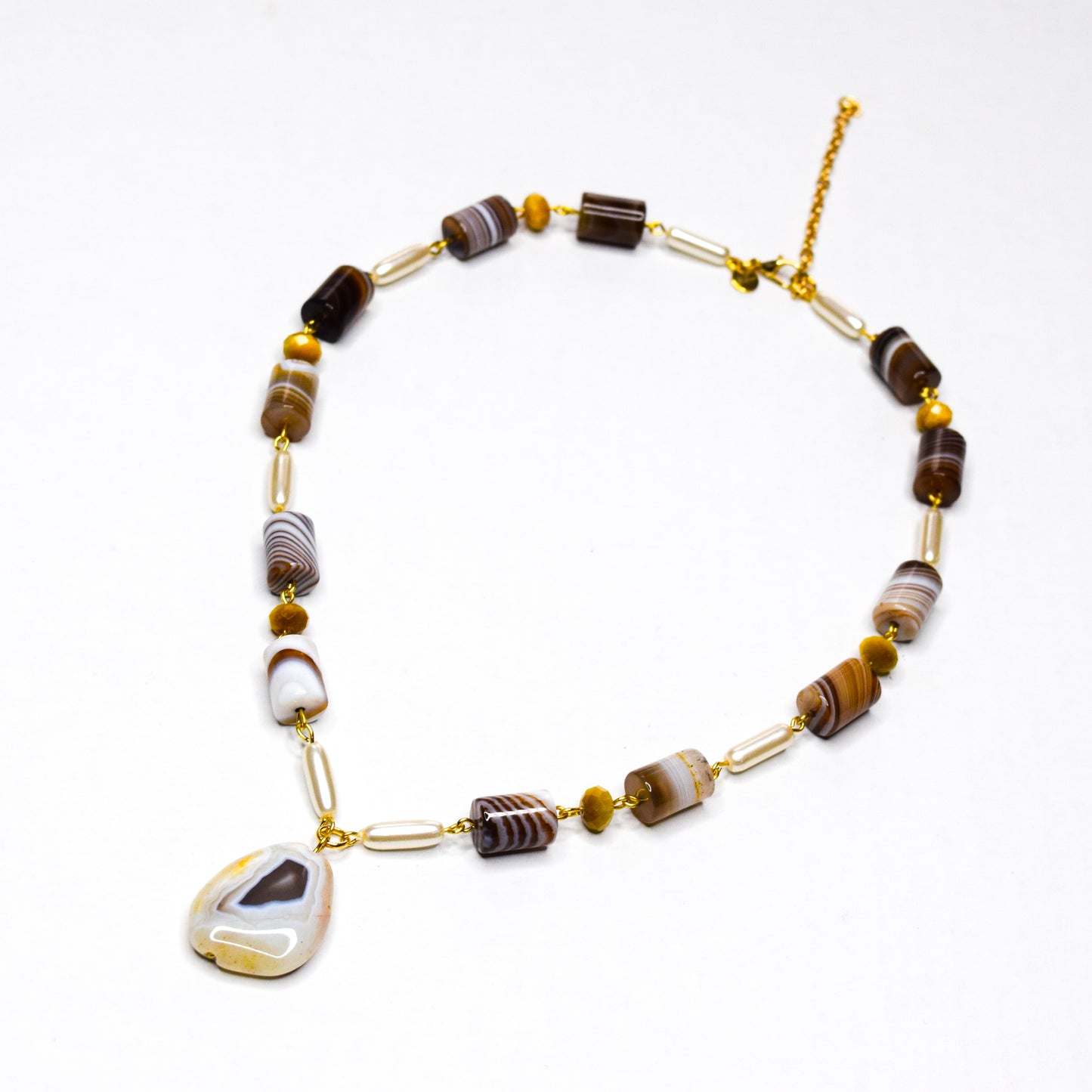 SOLENNEAGATE_PEARLNECKLACEBYAYITICHERIE-1