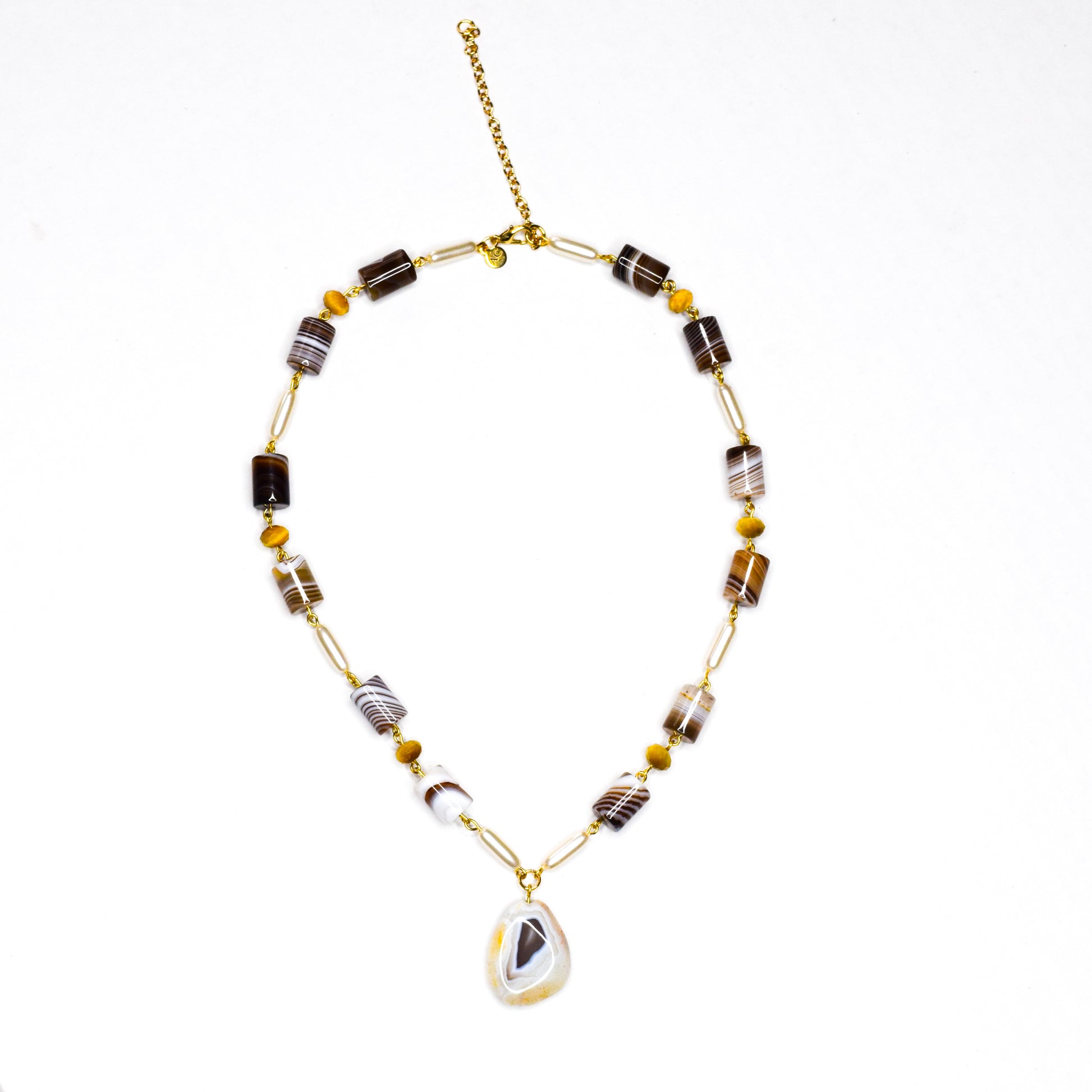 SOLENNEAGATE_PEARLNECKLACEBYAYITICHERIE-1