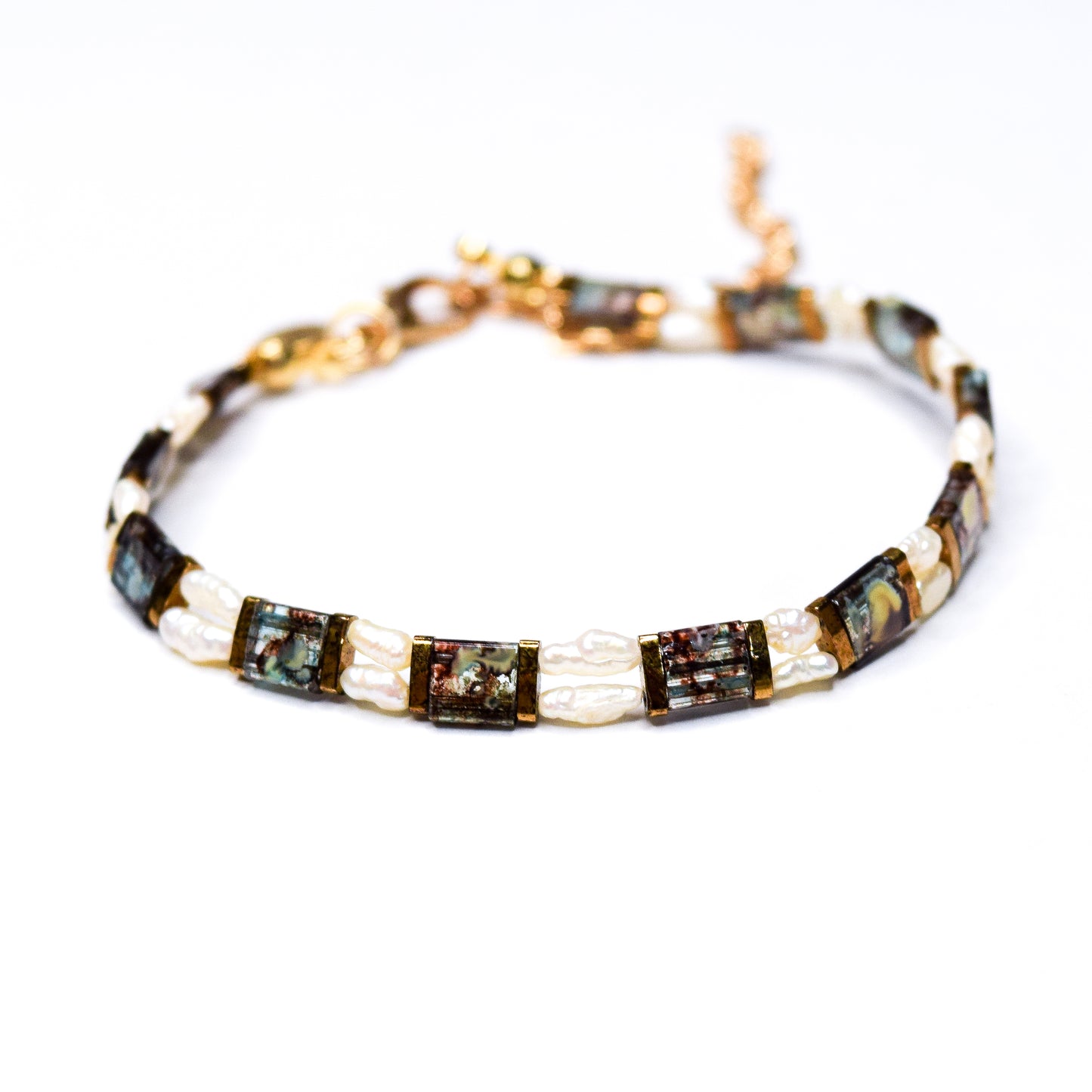 TI TREZO_FRESHWATER_AND_TILA_BEADS_DESIGN_10_BY_AYITI_CHERIE-1