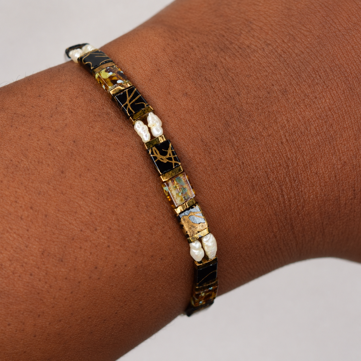TI TREZO_FRESHWATER_AND_TILA_BEADS_DESIGN_5_BY_AYITI_CHERIE-1