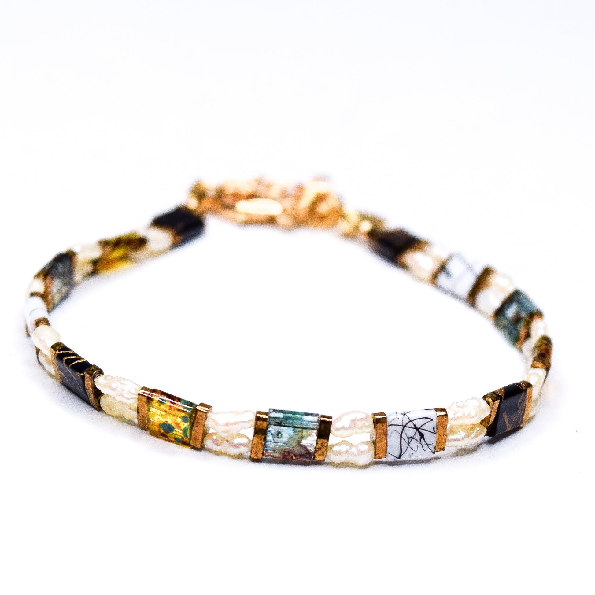 TI TREZO_FRESHWATER_AND_TILA_BEADS_DESIGN_6_BY_AYITI_CHERIE-1