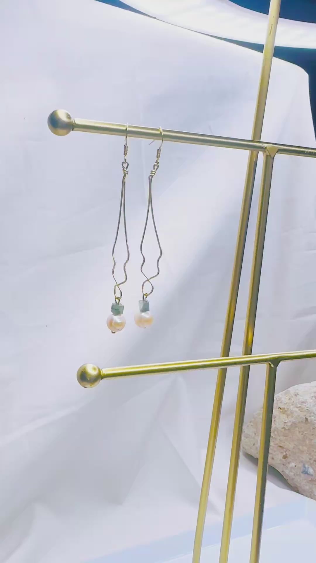 SORELLA_LABRADORITE_FRESHWATERPEARLEARRINGBYAYITICHERIE-3-9